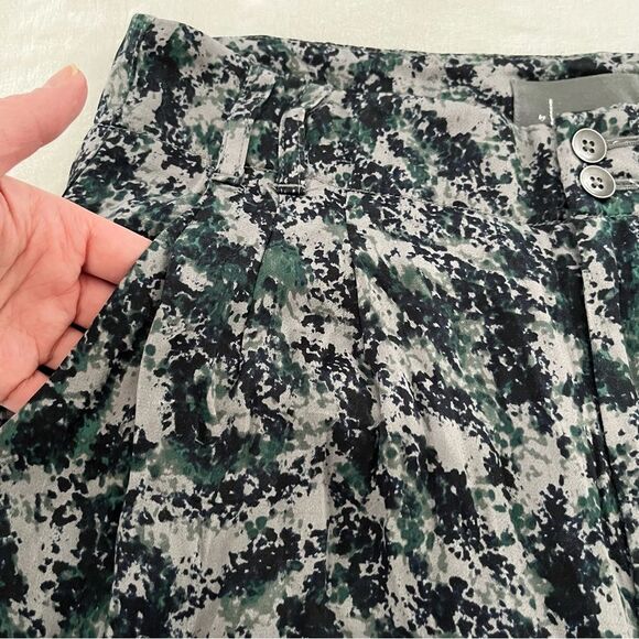 Anthropologie Diandra Pleated Joggers in Green Motif, Size 2 NWOT - Picture 9 of 13